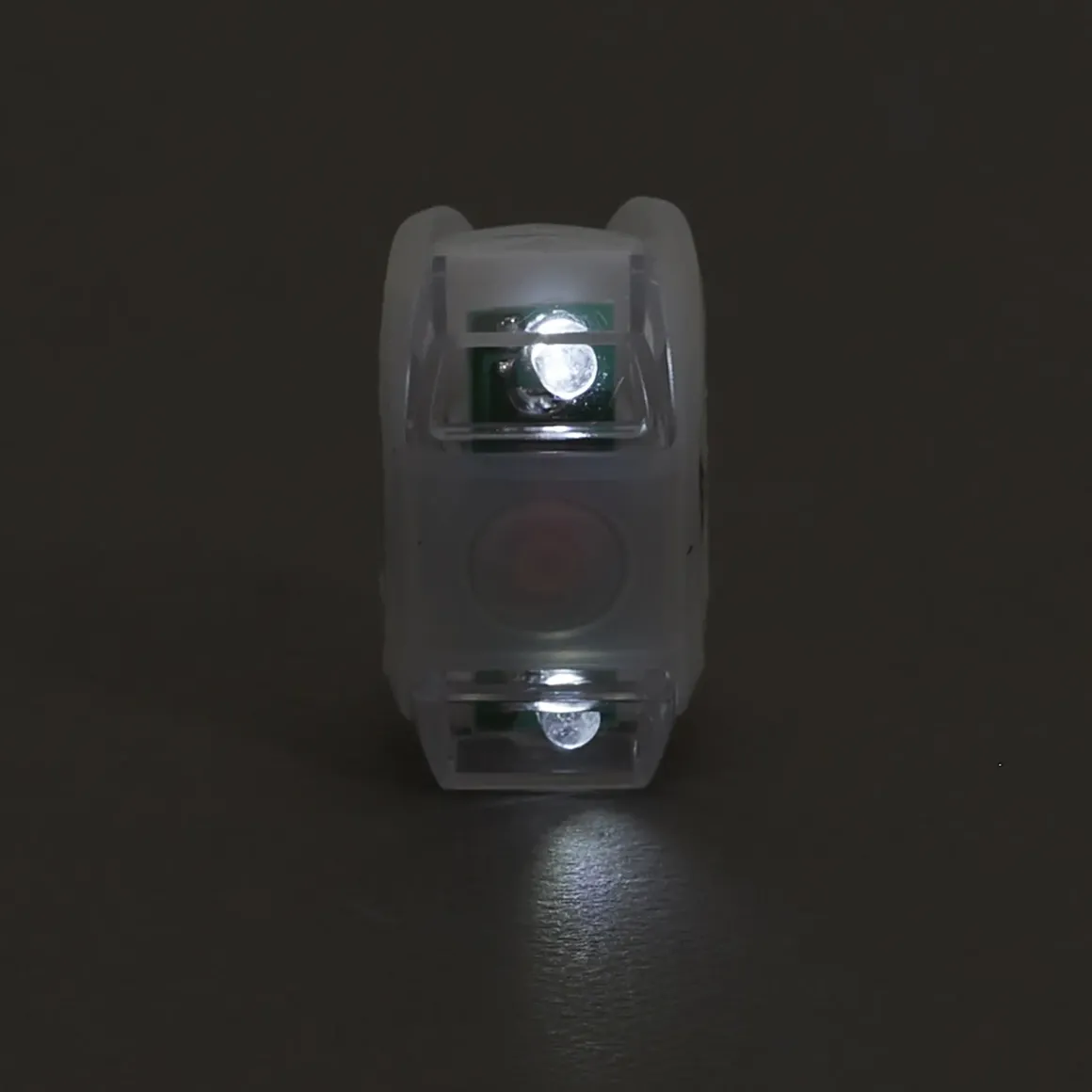 ECLAIRAGE LED AVANT ET ARRIERE 4 LUMENS