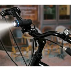 ECLAIRAGE LED AVANT 50 LUMENS PILES