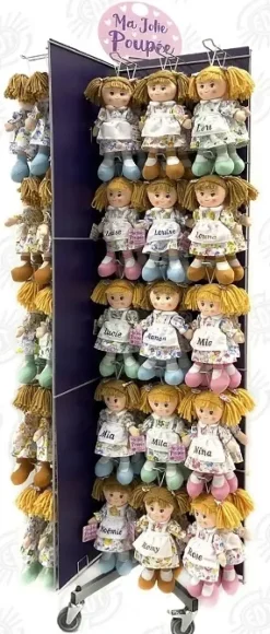 JOLIE POUPEE