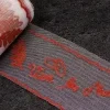 ROULEAU FLOQUE VIVE LES MARIES 8 CM X 10M ROUGE