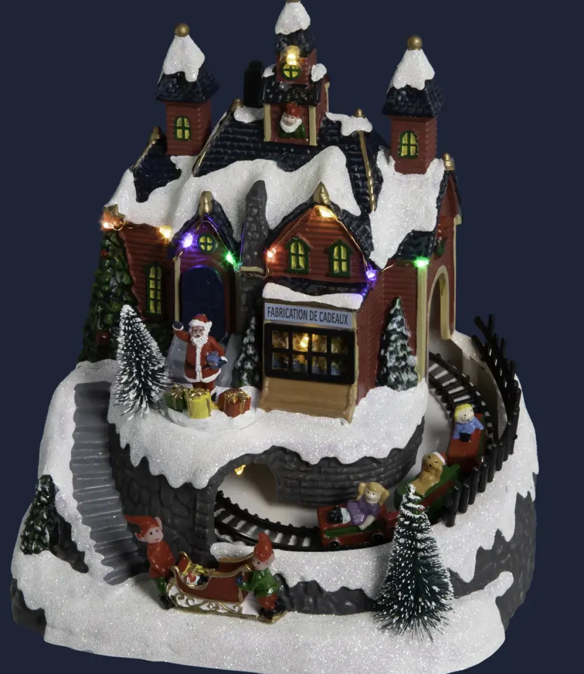 VILLAGE DE NOEL ATELIER KDO ET TRAIN A PILE 12 LEDS